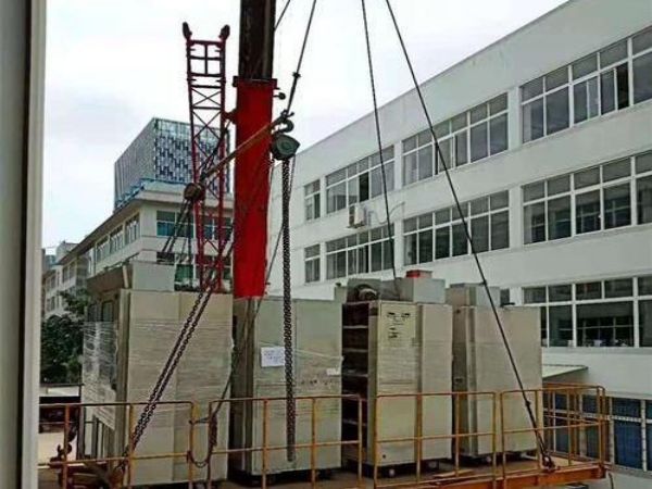 滨湖新区吊车出租公司电话_吊车出租：增加吊装设备在施工中安稳
